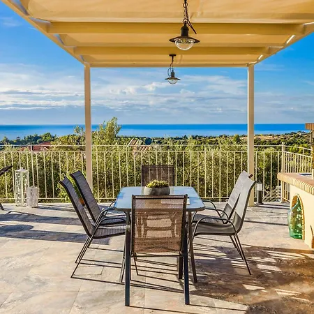 De Famelia فيلة *